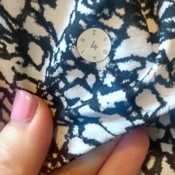 Lululemon Breakaway Short (3") - Picture 4 of 4